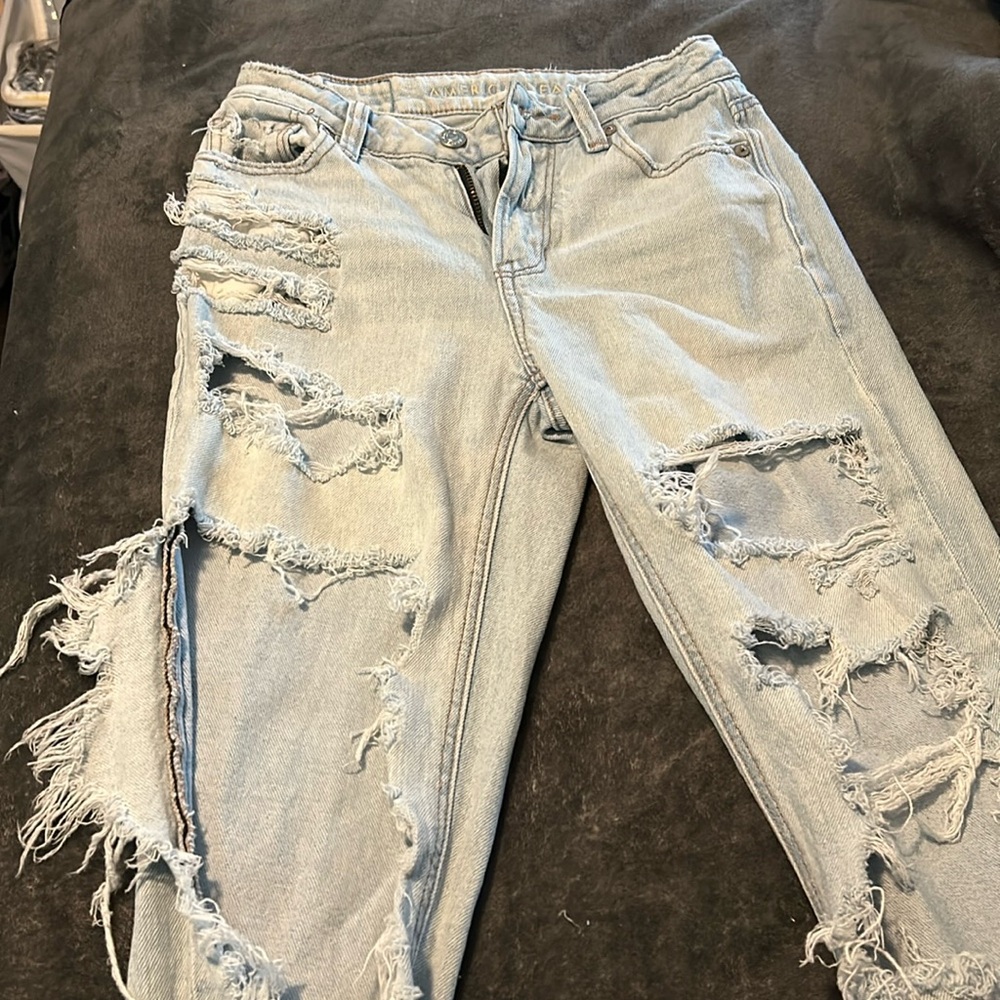 American eagle strigid jeans